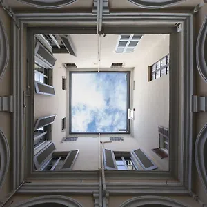 Apartment Affrescato 180mq In Palazzo Del 600 A, Mantua